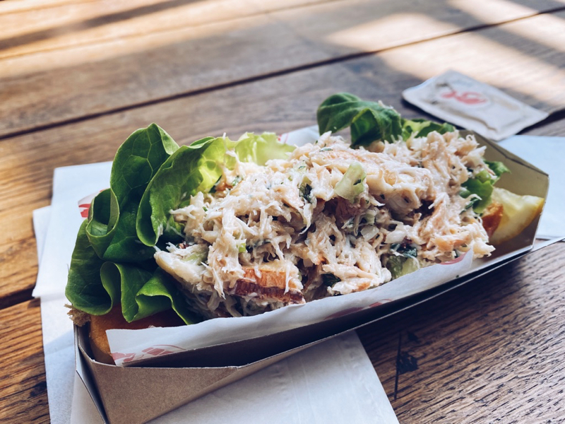 Crab roll